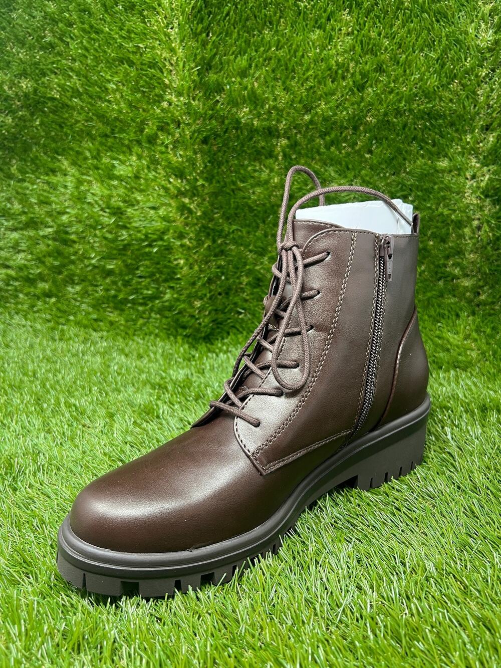 White Mountain Women's 8.5M Tappy Brown Boots
